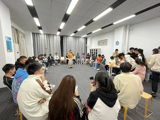 2bc9da0dfcbcbc943dd9e5b51f8de3e