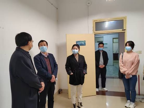 ec2b25545dac296654fe211d00700a7